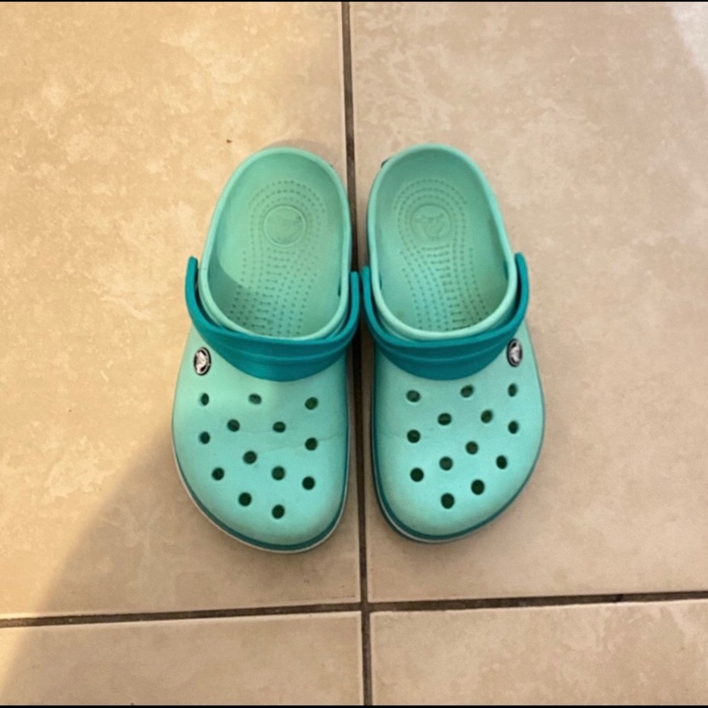 Green crocs
